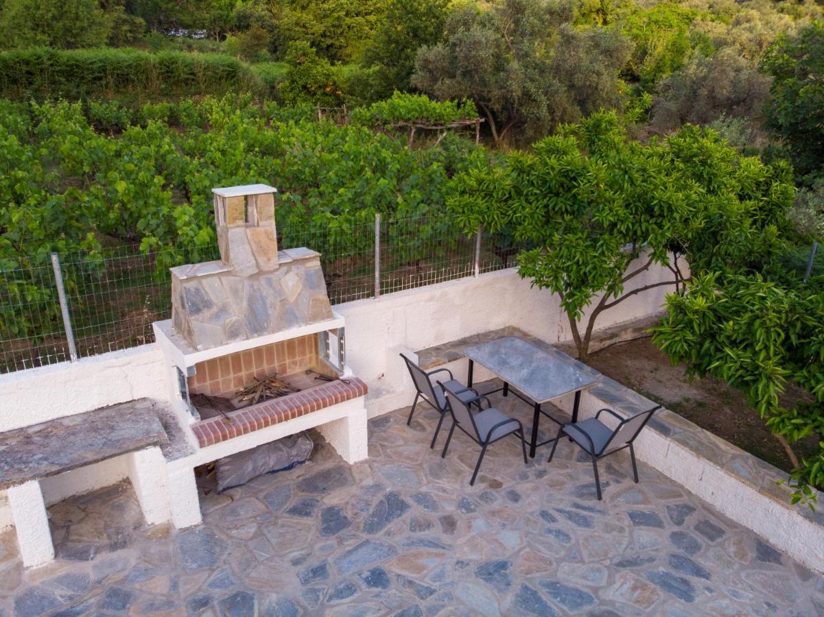 Vakantiehuis σπιτι στην εξοχη - Milína